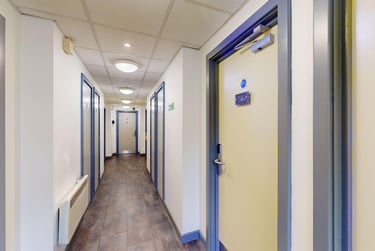1 bed studio, Kingston Hall Road, City Centre, Kingston, KT12BP - Image 8